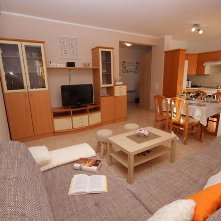 Apartment Ely ラバック エクステリア 写真