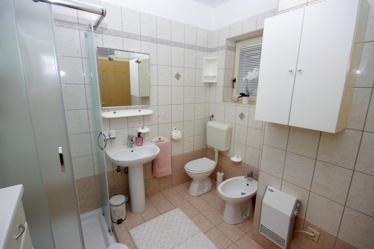 Apartment Ely ラバック エクステリア 写真
